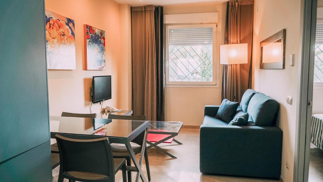 Apartamentos Vertice Sevilla Aljarafe Bormujos Eksteriør bilde
