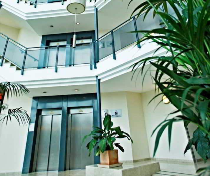 Apartamentos Vertice Sevilla Aljarafe Bormujos Eksteriør bilde